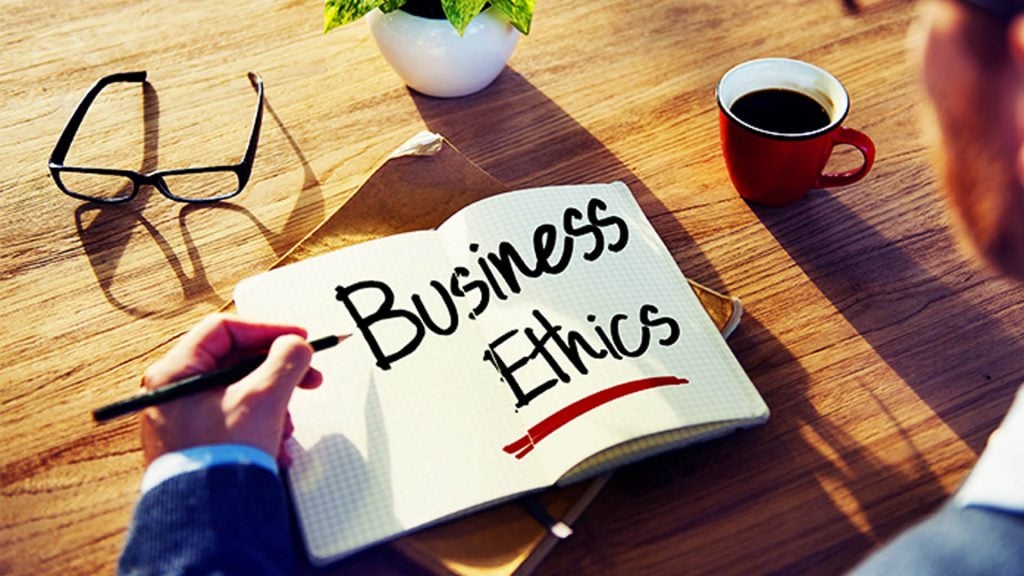 Etika Bisnis: Pengertian, Fungsi, Prinsip dan Contohnya - Kledo Blog