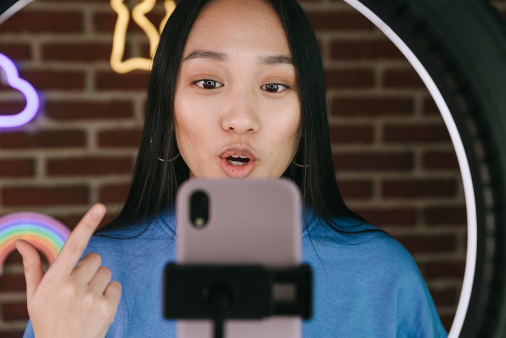 nano influencer 2