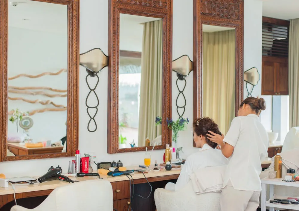 contoh sop salon 2